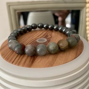 Men’s African Bloodstone & Hematite Stretchy Bracelet